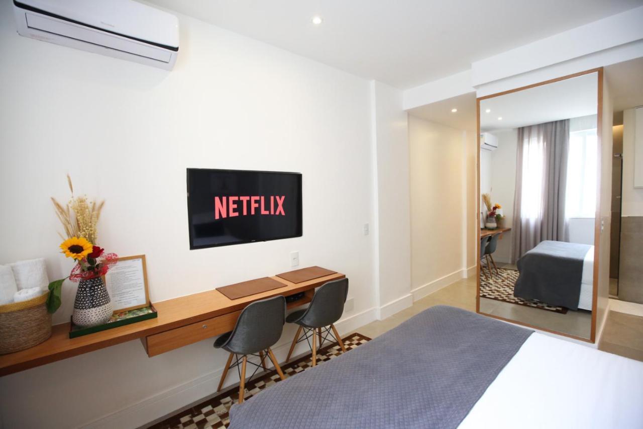 Unhotel - Aluguel De Temporada Avenida Atlantica, Posto 6 - Praia De Copacabana 里约热内卢 外观 照片